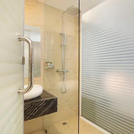Vesna Hotel Nha Trang Exterior photo