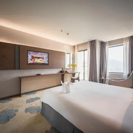Vesna Hotel Nha Trang Exterior photo