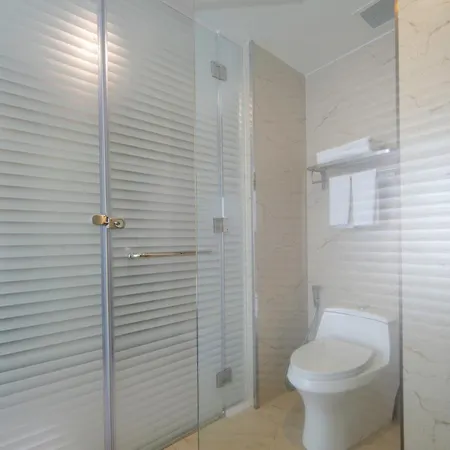 Vesna Hotel Nha Trang Exterior photo